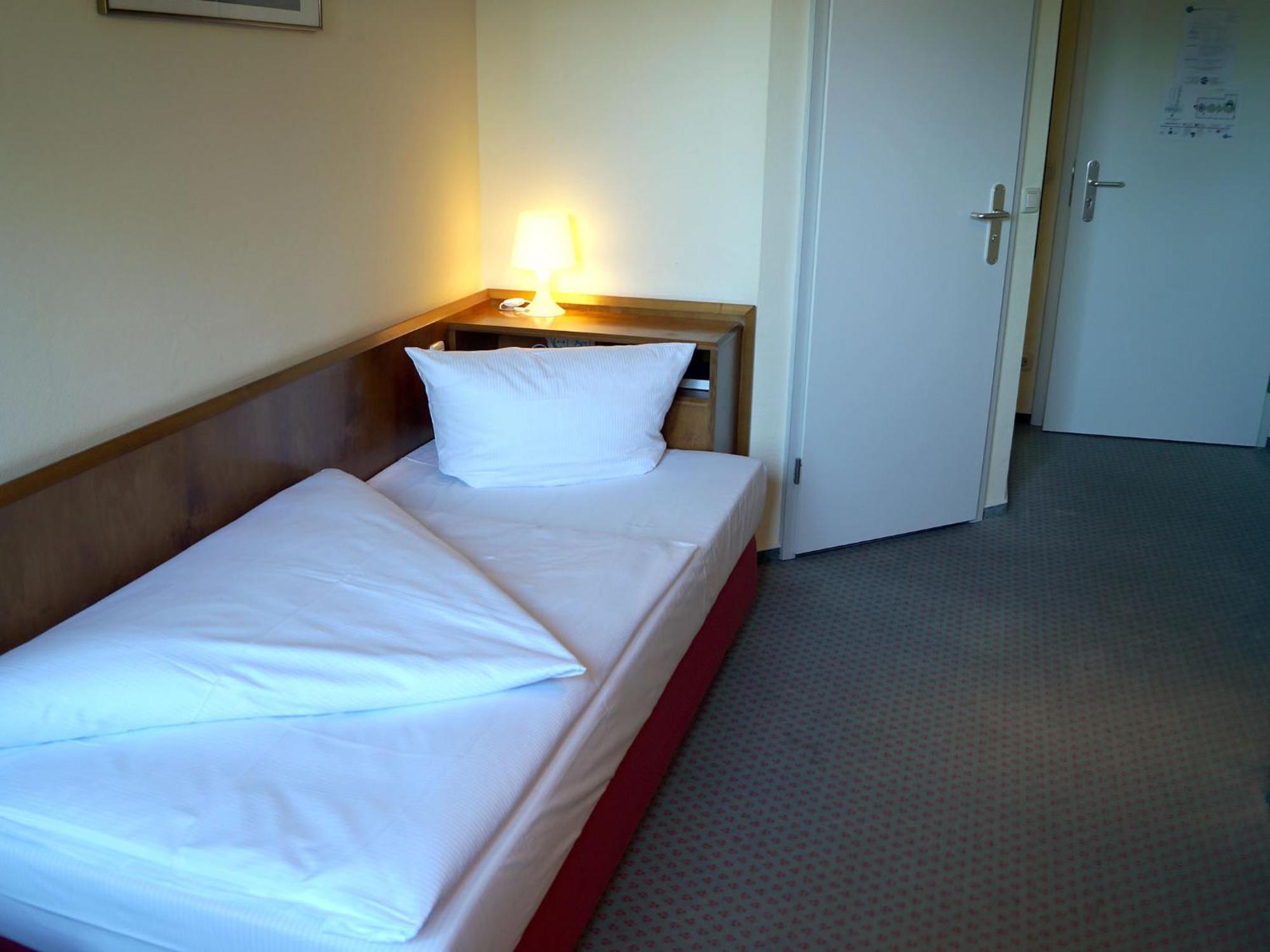 Itm Entree Glinde Restaurant & Tagungshotel Room photo
